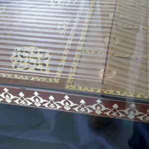 Fildişi ve gümüş kakma kanun süslemesi